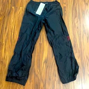 Mountain Hard Wear Black Pants, Girls L Regular
